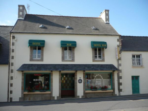  Hôtel Le Goff  Лануарно